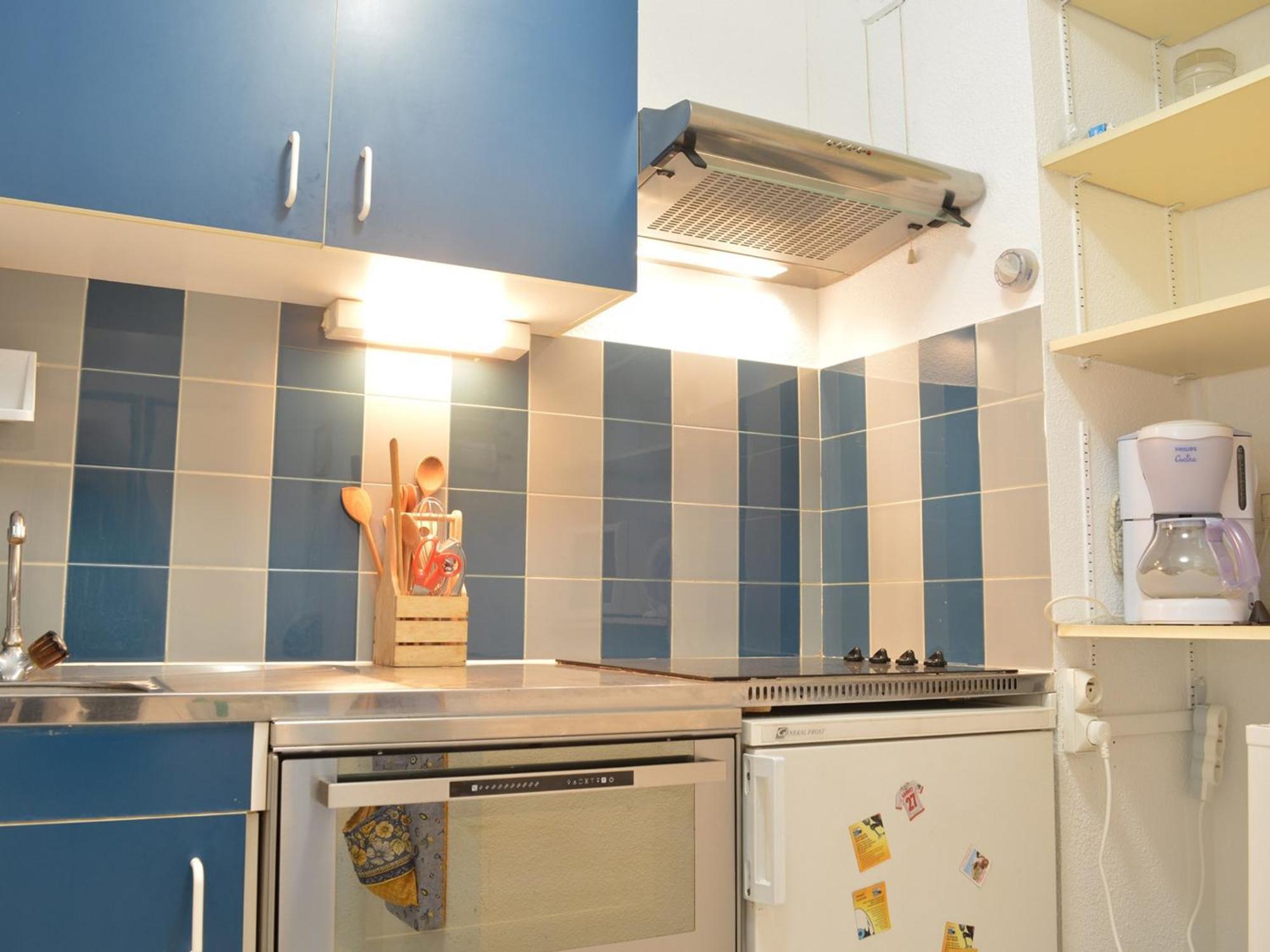 2p Avec Terrasse Et Vue A Frejus, Proche - Fr-1-226a-174 Appartement
